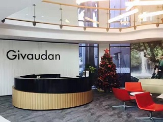 Cooperating with Givaudan to work on “Sweet Career”